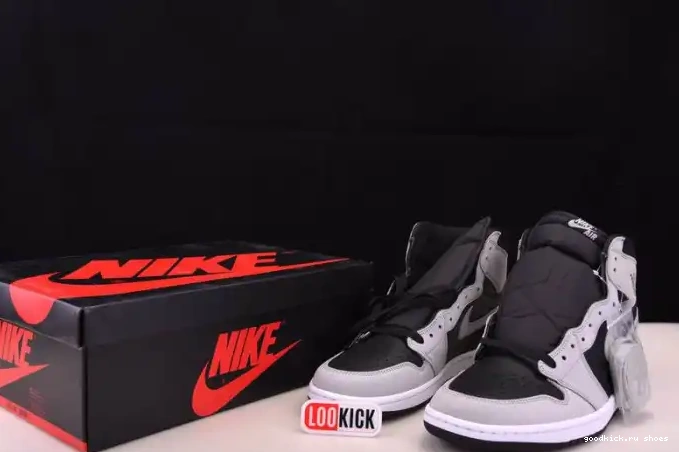 Cheap Grey Jordan 1 Air Light Smoke White 555088-035 Retro High Black 0514